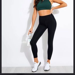 Girlfriend Collective High Waisted 7/8 Pocket Leggings NWOT